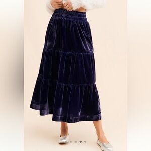 Medium Anthropologie somerset velvet maxi skirt blue tiered pockets smocked